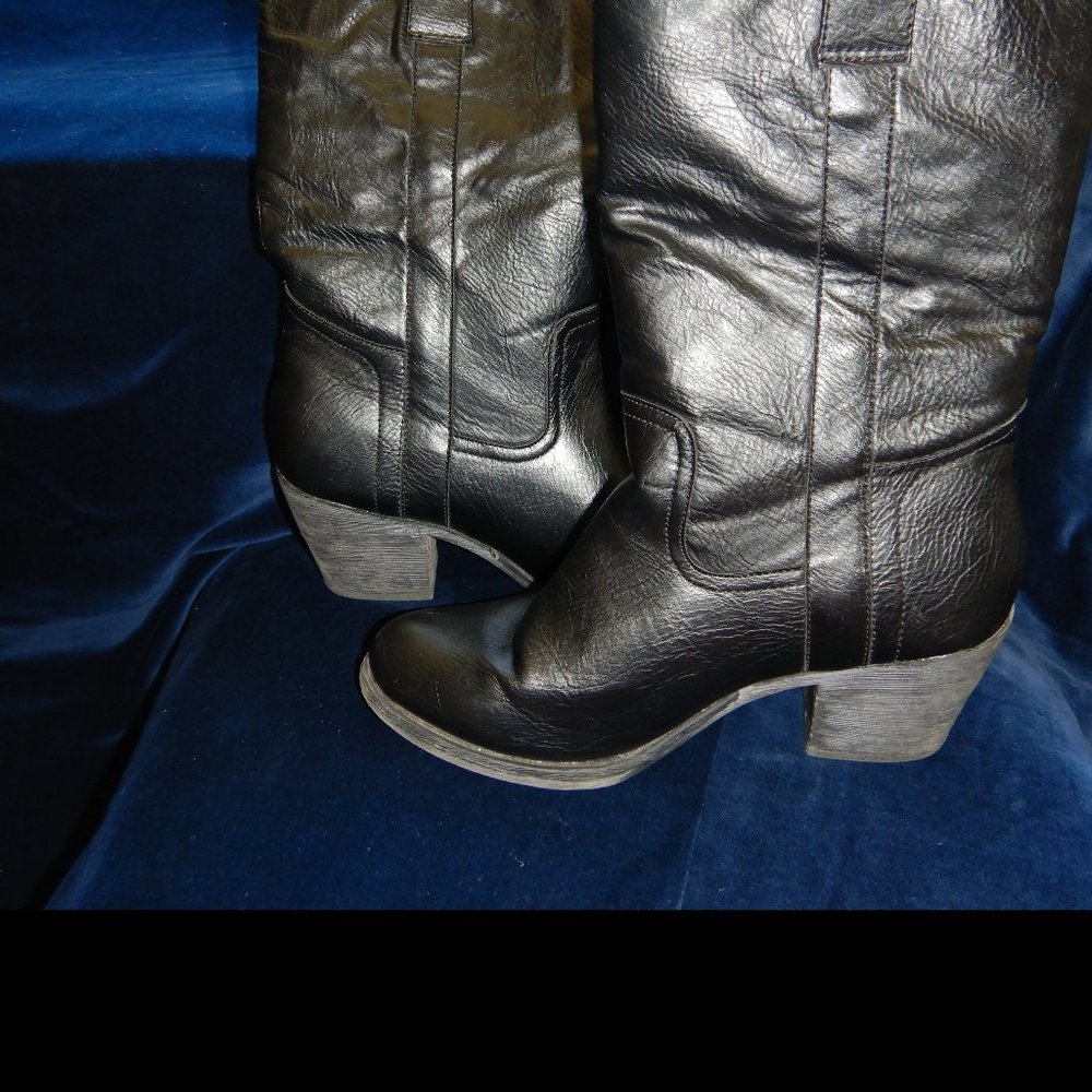 Rocket Dog Cowboy Boots